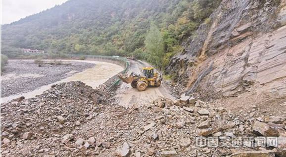 陕西水毁高速公路全部抢通